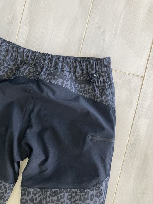 Pantaloni Revolution Race M alpinism tura Noi