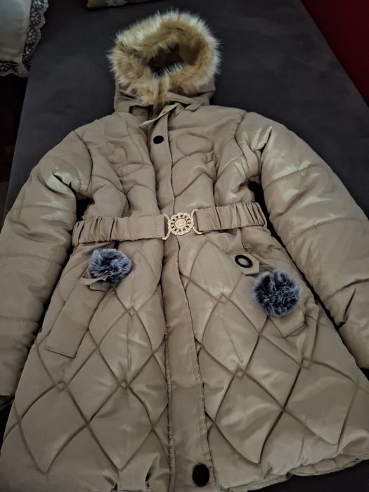 Geacă lungă pentru fete