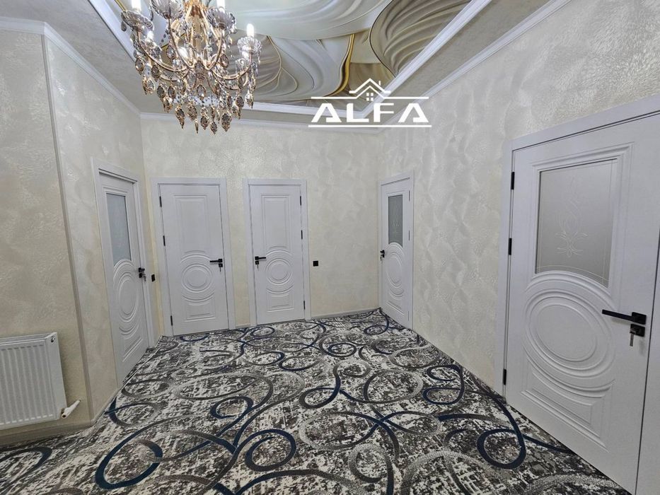 2 xonali 78m² 3-qavat kvartira sotiladi