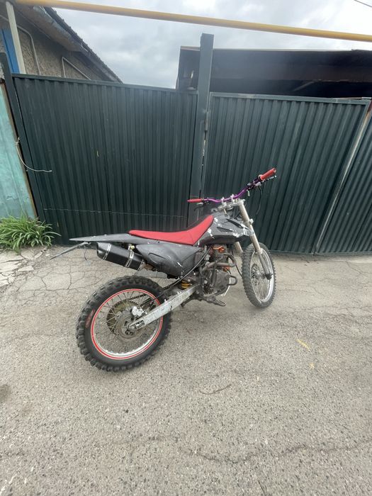 Продам эндуро 06 250кубов