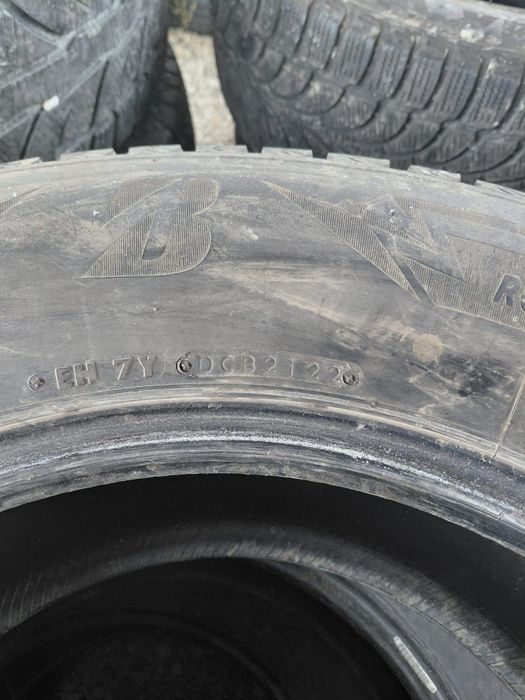 265/65 r17 de iarna 4 buc f bune BRIDGESTONE