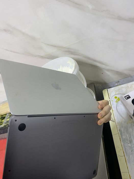 macbook air 2020