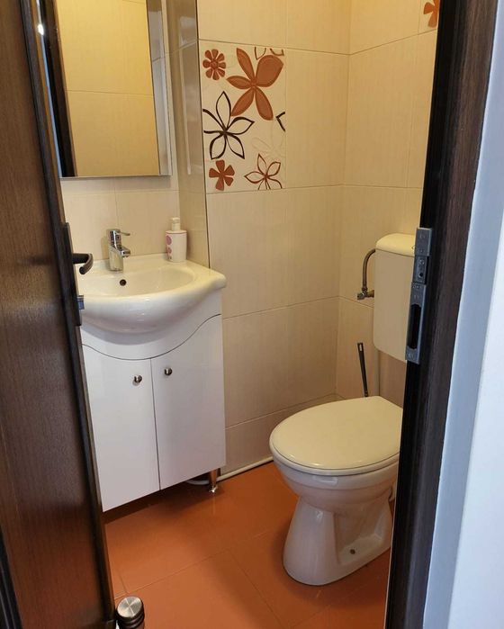 Apartament 4 camere, 80 mp, compartimentare excelentă, zonă liniștită – Str. Filip Lazăr (blocuri H)