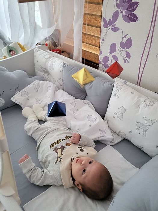 Монтесори Въртележка за кошара " осмостенник "/octahedron подарък бебе