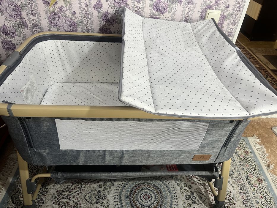 Манеж детский почти новый