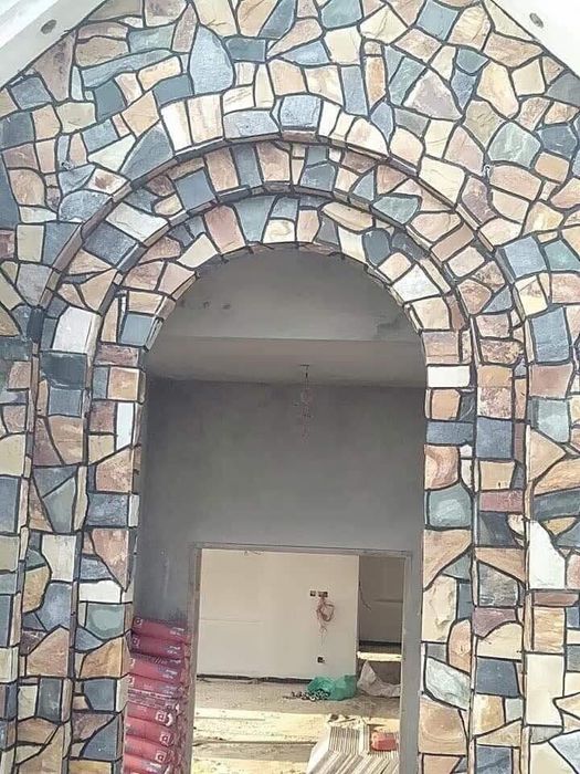 Vand și montez piatra naturala  piatra cubica