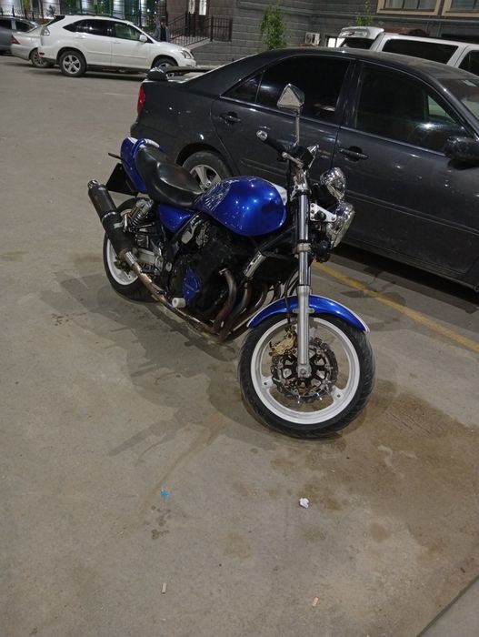 Suzuki inazuma 400 (katana 600)