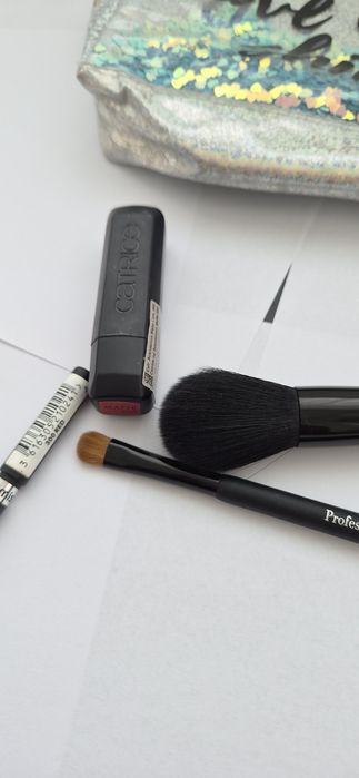 Trusa make-up femei