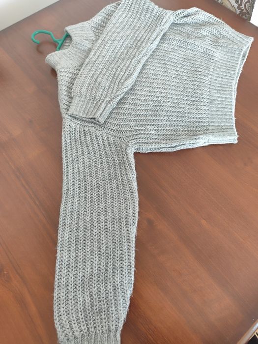 зимний свитер для девушек