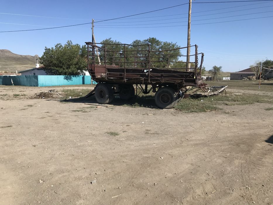 Продам трактор с прицепом