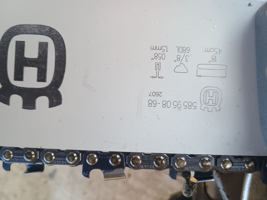 Drujba Husqvarna 564 xp . Pe injectie
