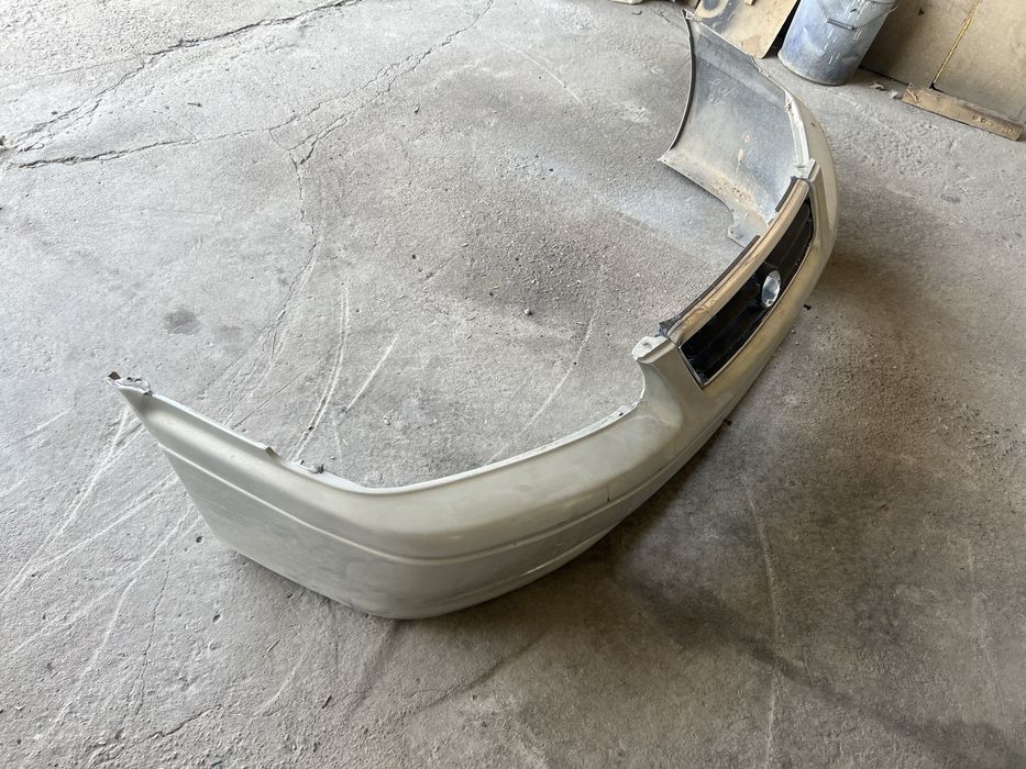 Бампер тойота камри 25