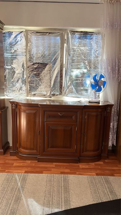 Продается Сервант и Комод