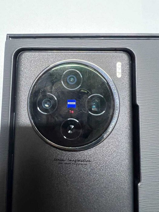 смартфона: Vivo X100