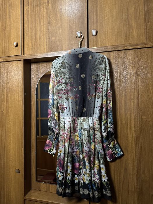 Продам отличное платье