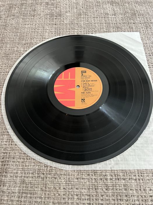 Pink Floyd – Atom Heart Mother (EMS-80320) Japan Press