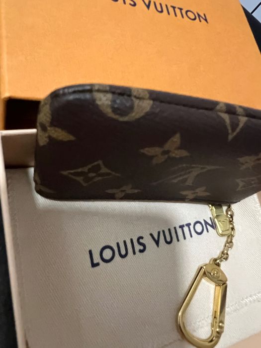 Key pouch louis vuitton