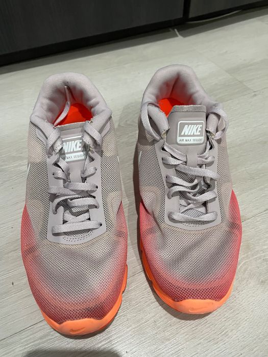 Дамски маратонки Nike