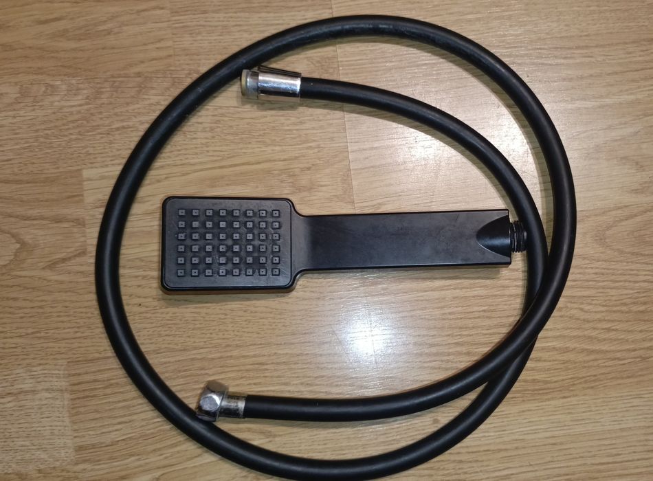 Шланг для душа с лейкой