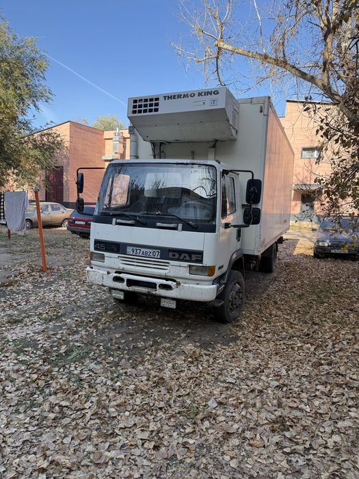 Продам DAF пятитонник реф
