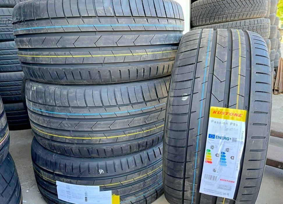 Летен спорт пакет KUSTONE 245/35R20 и 275/30R20 НОВ ДОТ 275/30/20