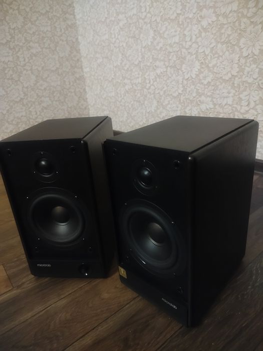 Продам колонки Microlab solo 5