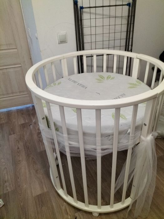 Продам детскую кроватку