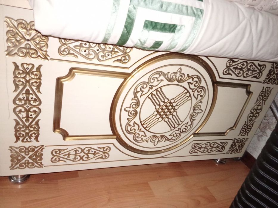 Сандык сатылады.