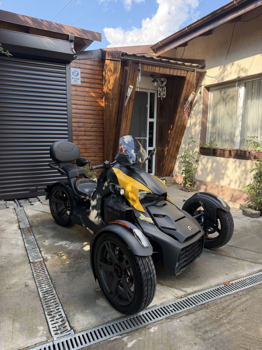 Can am Ryker 900