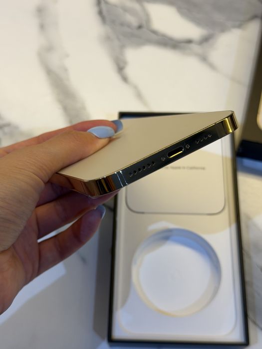 Продам Iphone 13 pro max 1TB