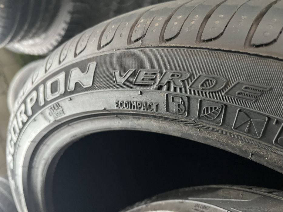 SET Pirreli 255/40/20 dot 2020 impecabile  7+ profil