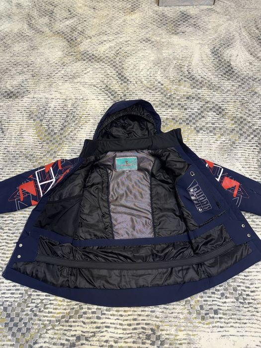 Продам Горнолыжный костюм для детей от бренда saber