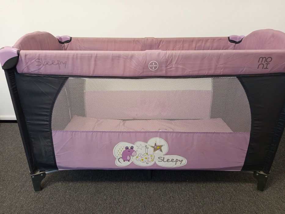 Бебешка сгъваема кошара и матрак