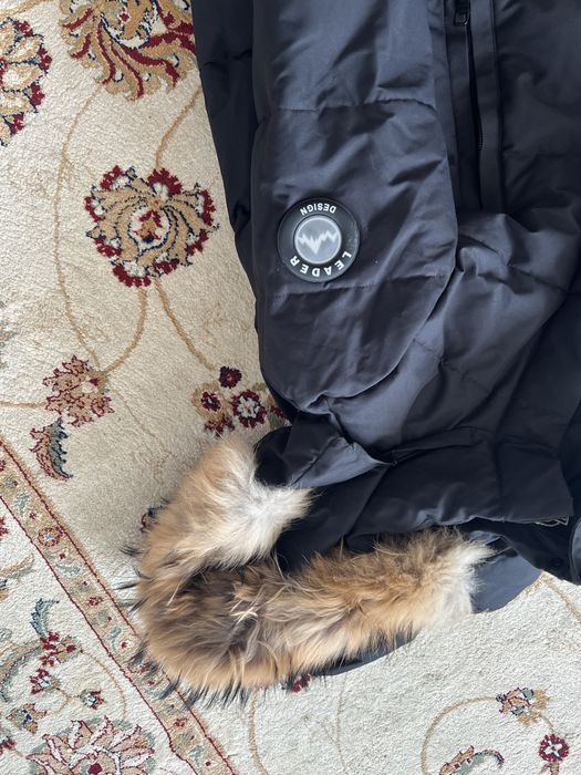 Продам куртку сезон зима