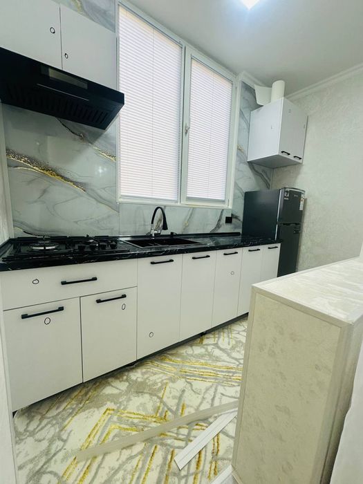 Chilonzor 12 kv 39 dom 2 xona 3 xona qilingan