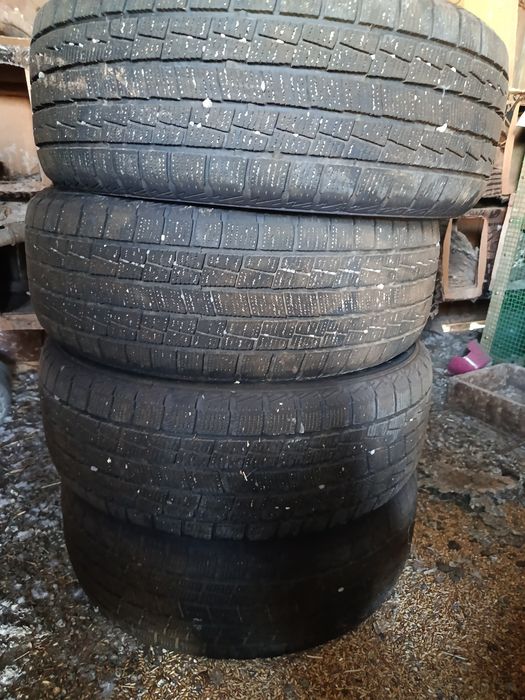 Продам шины состояние 80% износа