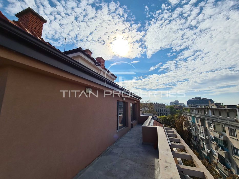 Продава се Тристаен апартамент в Пловдив, Център - 99 кв.м за 2213 €/кв.м - Снимка #10