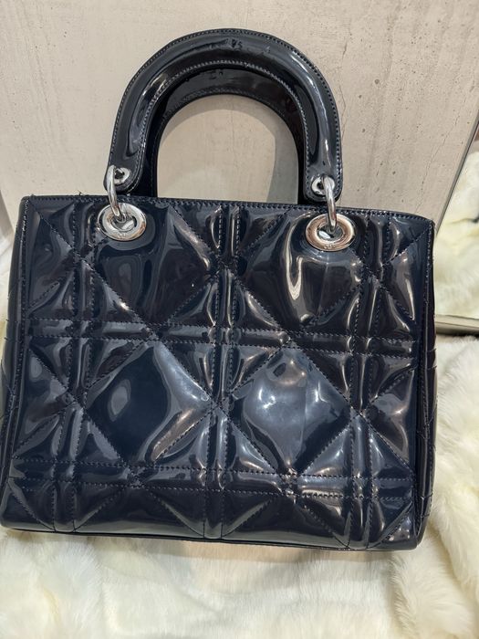 Dior сумочка 10000 тг