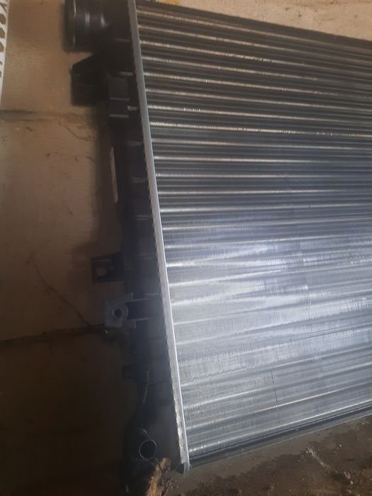 Vand radiator nou citroen jumpy