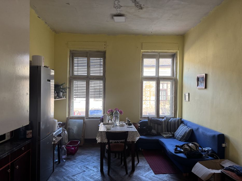 Apartament 2 camere + o garsoniera