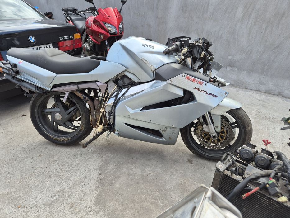 Aprilia rst futura 1000  на части