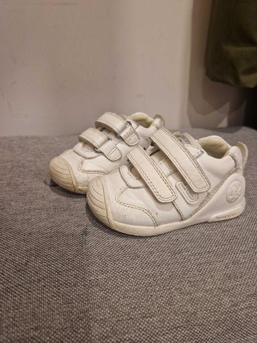 Маратонки Biomecanics - 19 номер