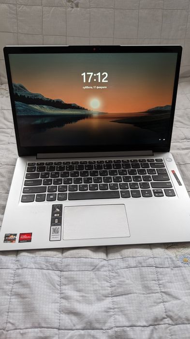 Ноутбук Lenovo IdeaPad 1 14AMN7 82VF001URK