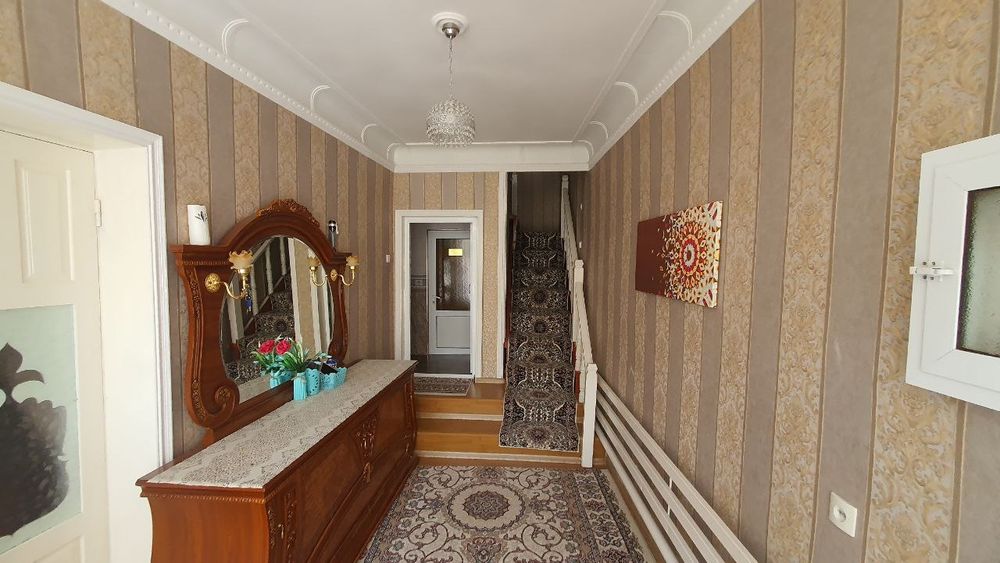 Uy sotiladi srochna naxtga