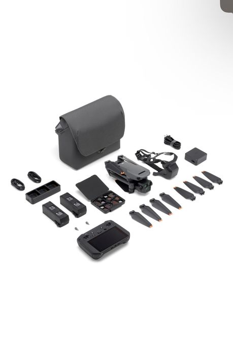 Дрон DJI Mavic 3 Pro Fly More Combo DJI RC Pro
