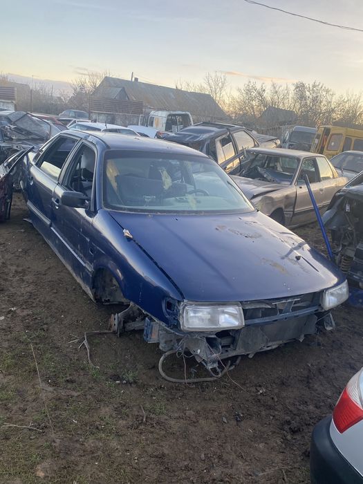 Капот, передние крылья пассат б4