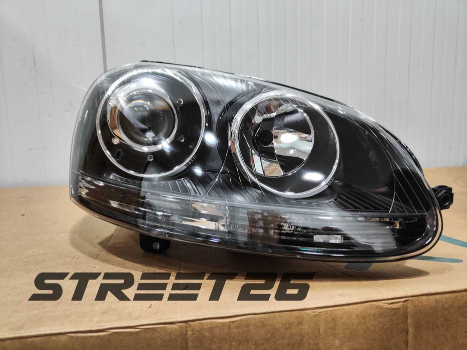 Faruri VW Golf 5 V MK5 (2003-2007) Jetta (2005-2011) R32 Design Negru