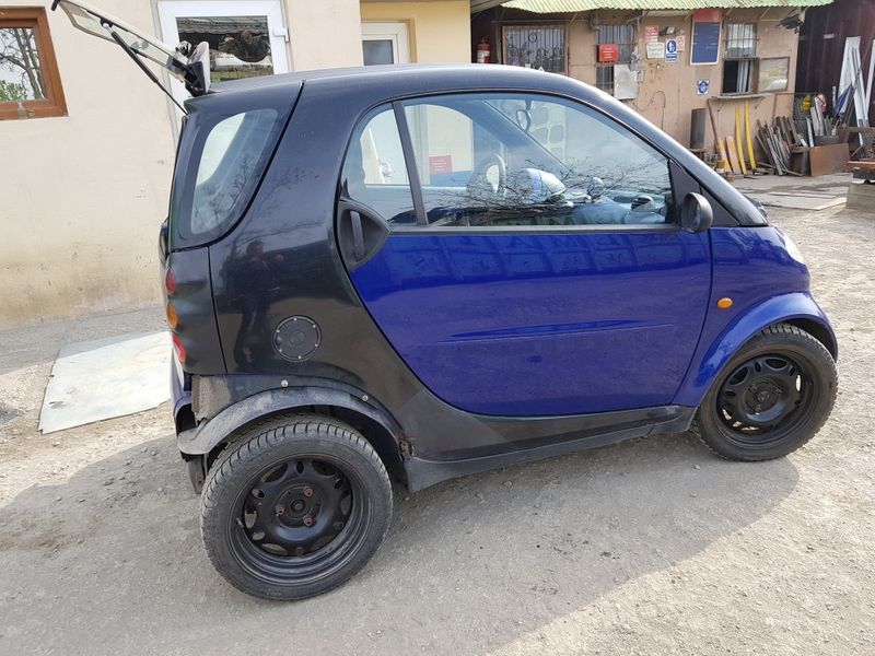 Dezmembram Smart Fortwo 0.6 benzin