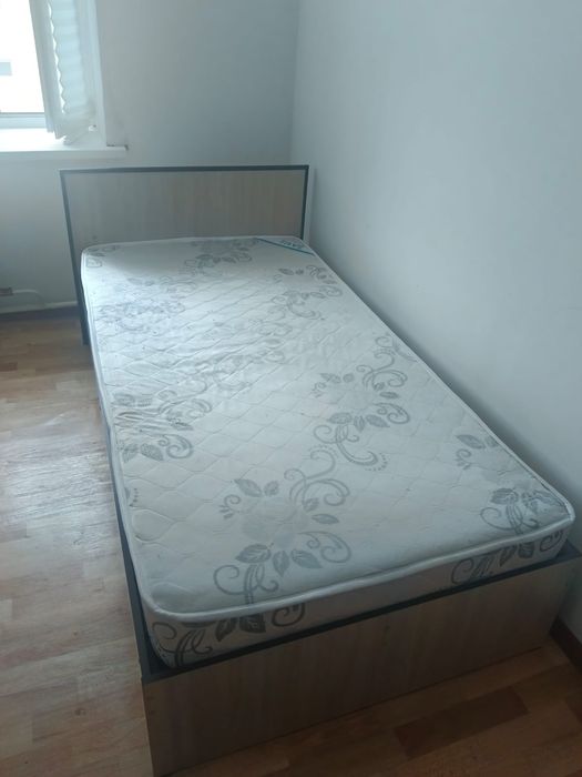 Продам кровать одно спальное