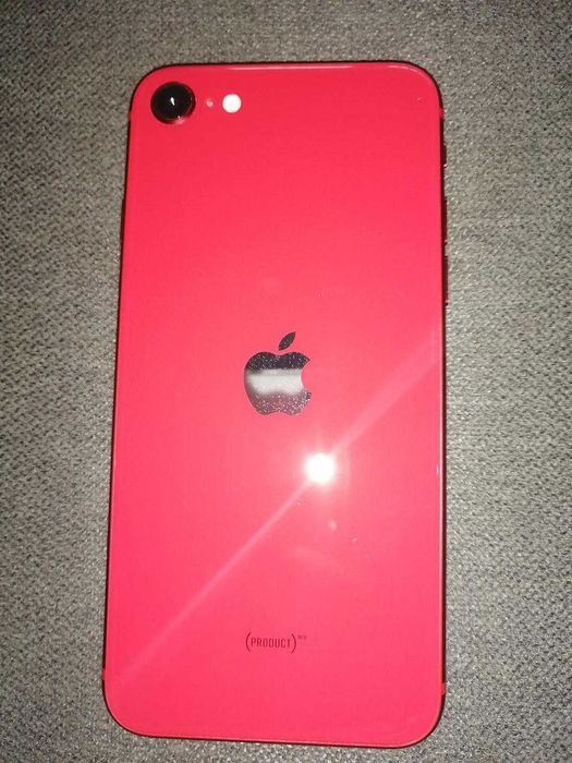 Iphone SE de vanzare in stare buna estetic si de functionare